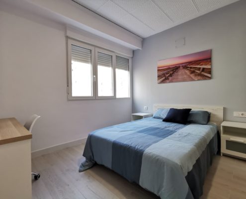 HABITACIÓN PRIVADA CON AC LUMINOSA3